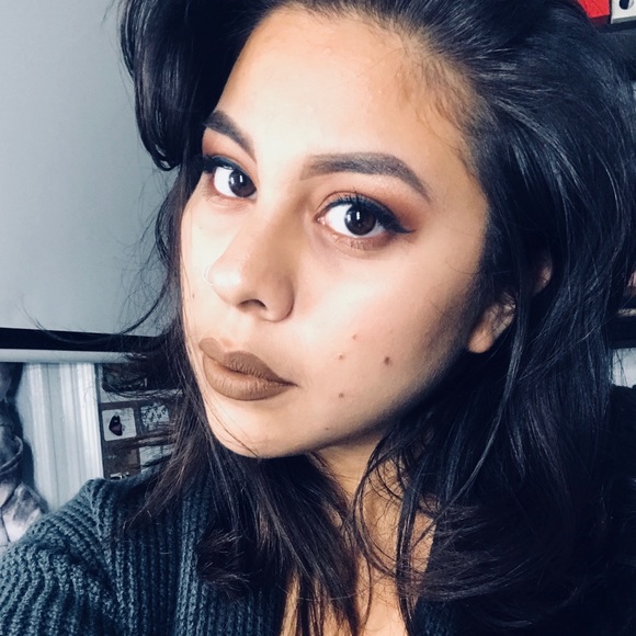 Meet your Posher, Tania - Picture 1 of 1